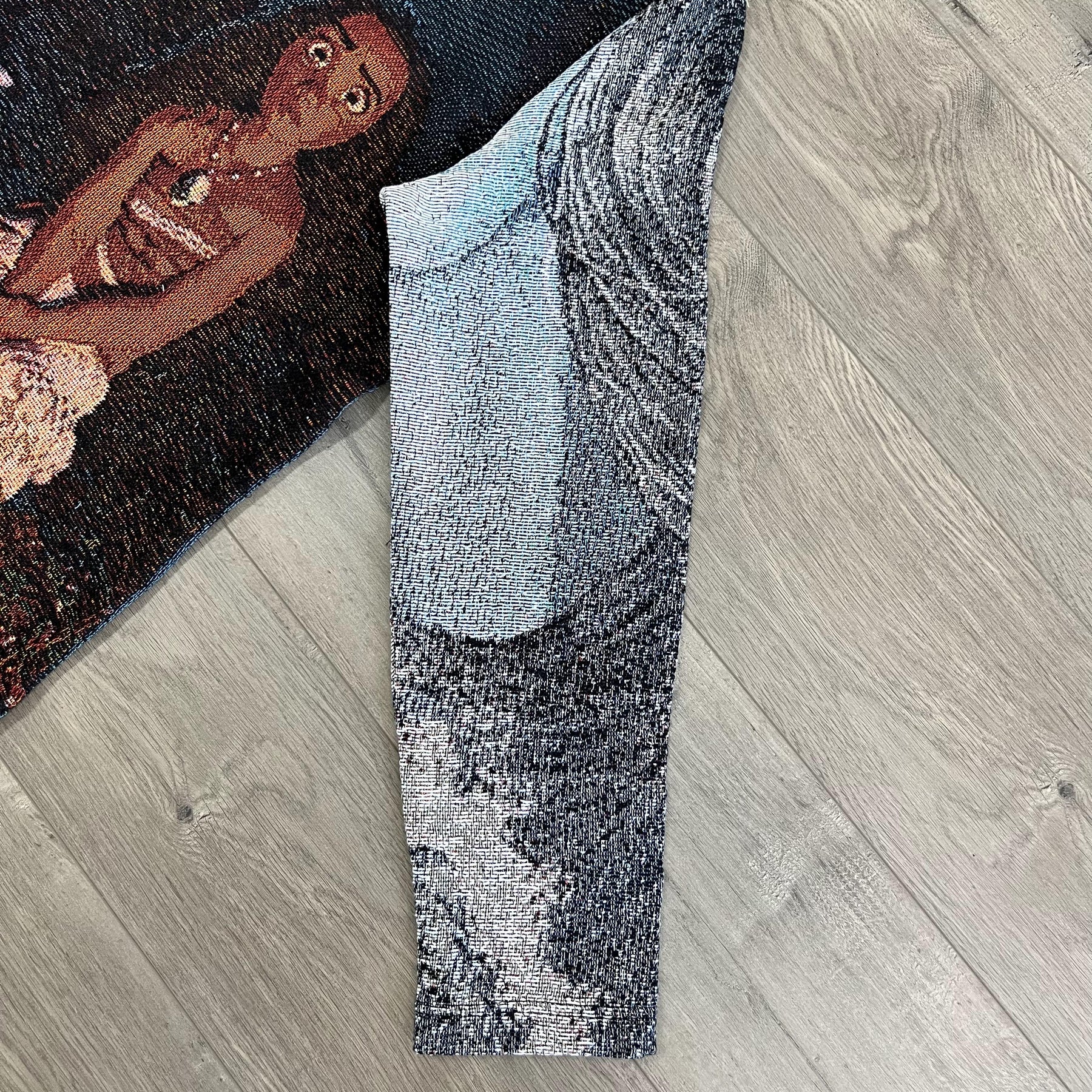 MOANA TAPESTRY HOODIE