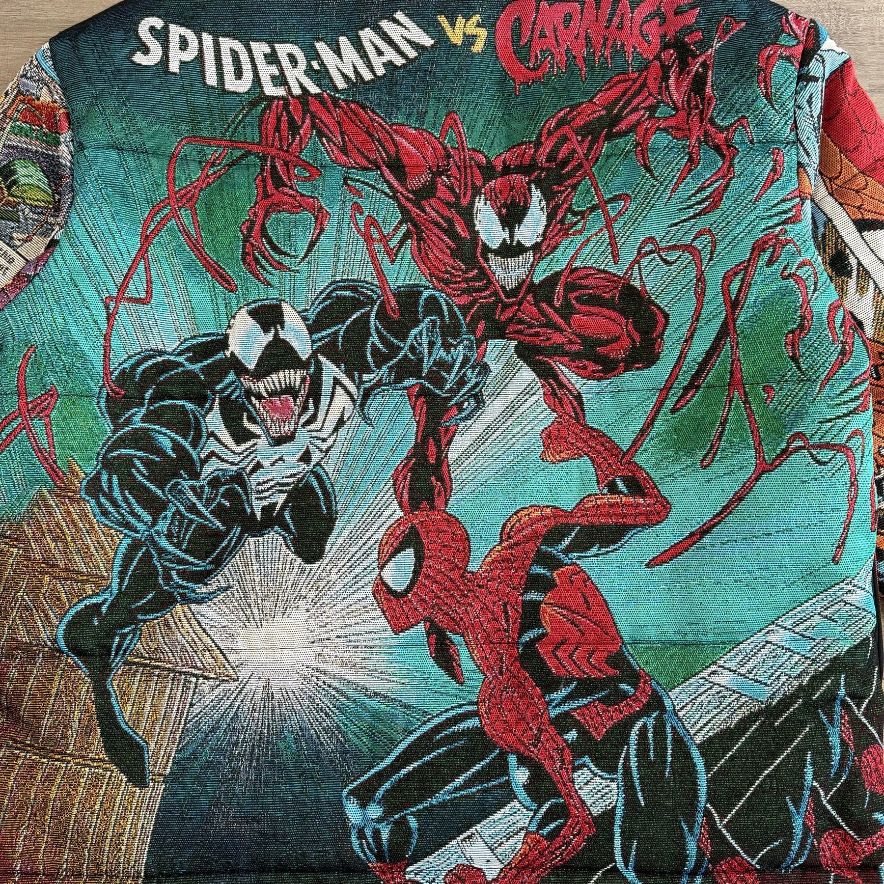 RED SPIDER V2 TAPESTRY COAT