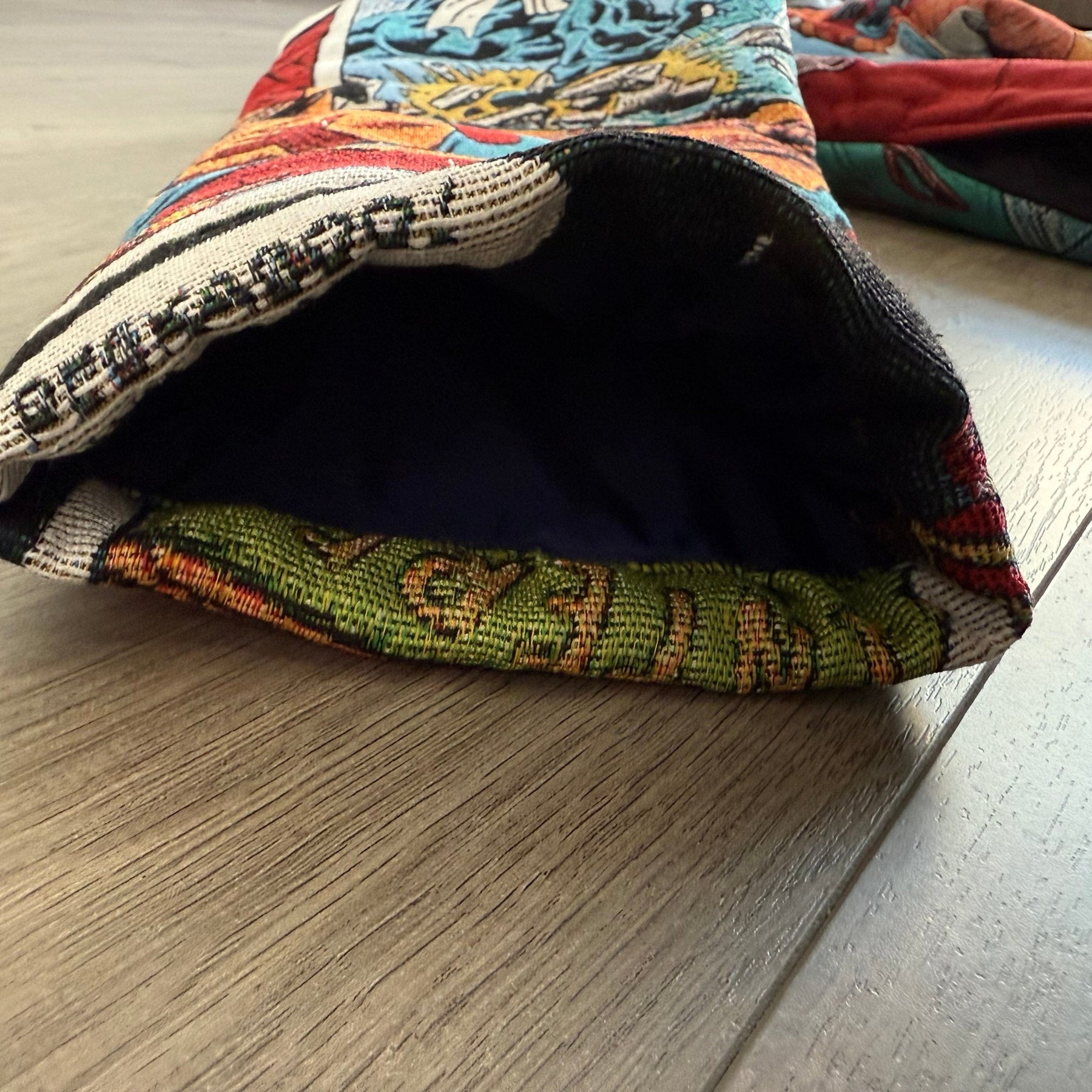 RED SPIDER V2 TAPESTRY COAT