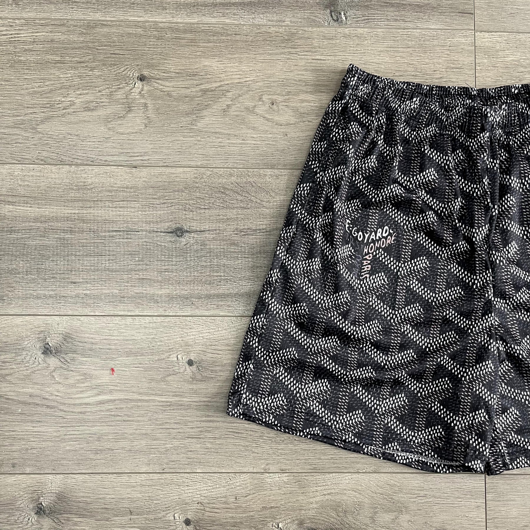 BLACK GY MESH SHORTS-8707