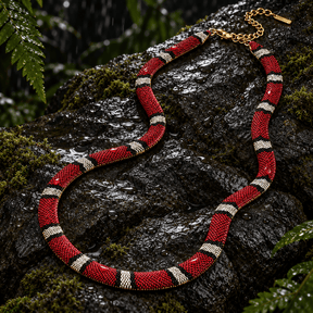 SNAKE PATTERN NECKLACE