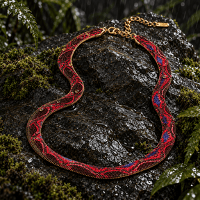 SNAKE PATTERN NECKLACE