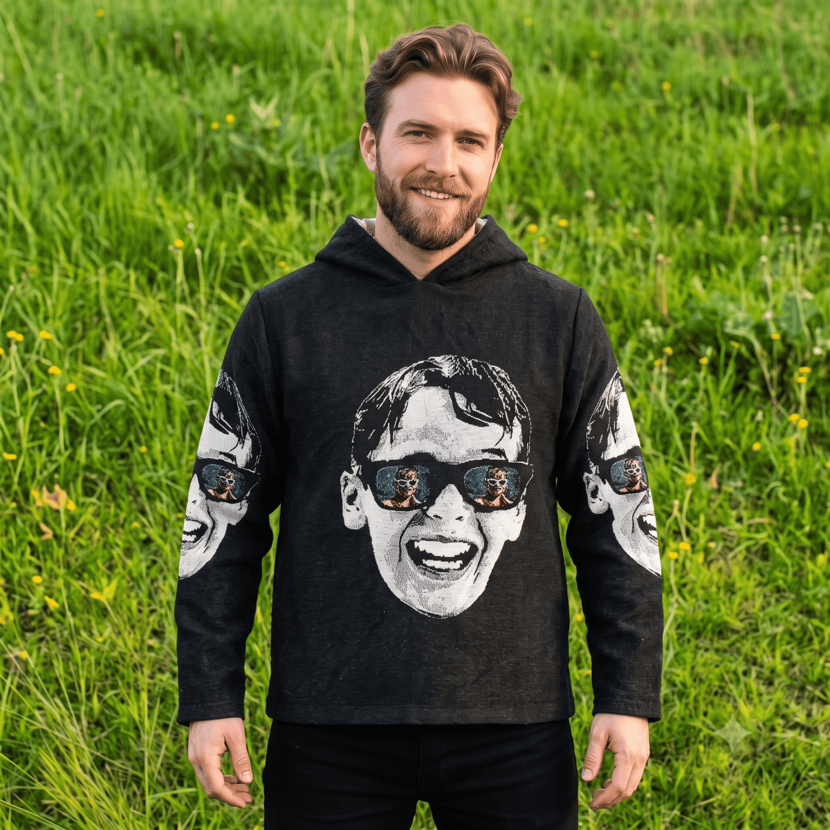 SQUINT TAPESTRY HOODIE