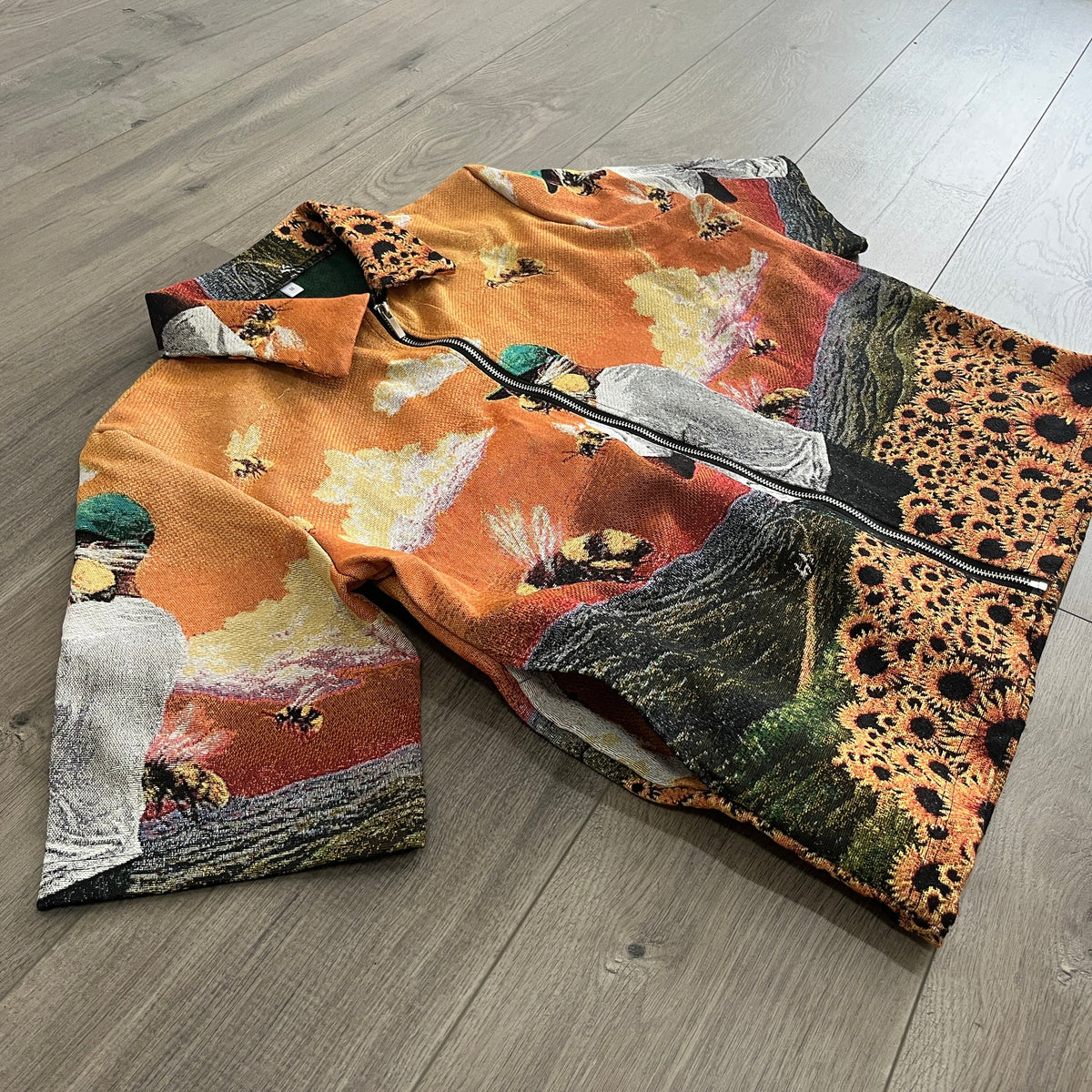 FLOWER BOY TAPESTRY TEE