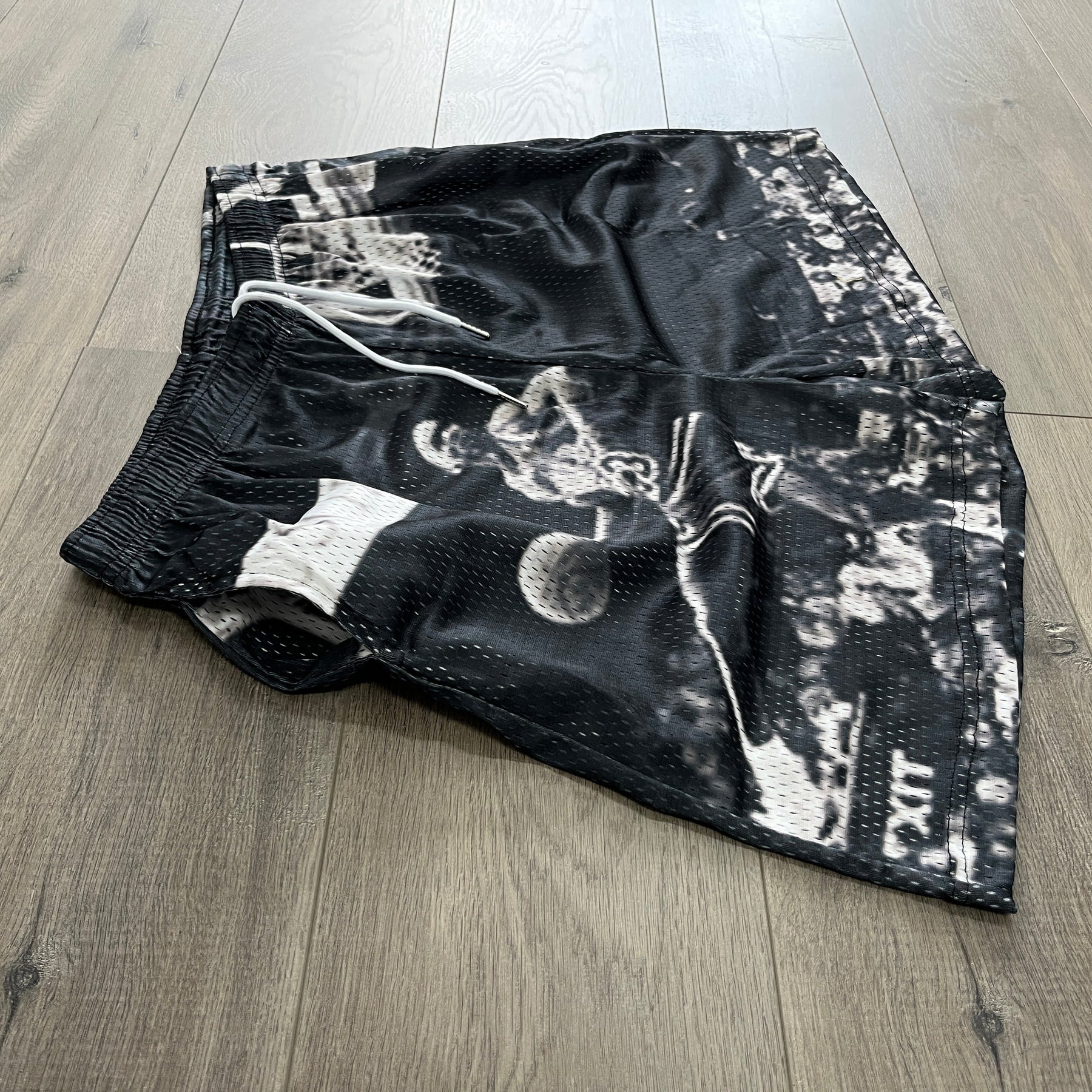 MJ FLY MESH SHORTS-8601