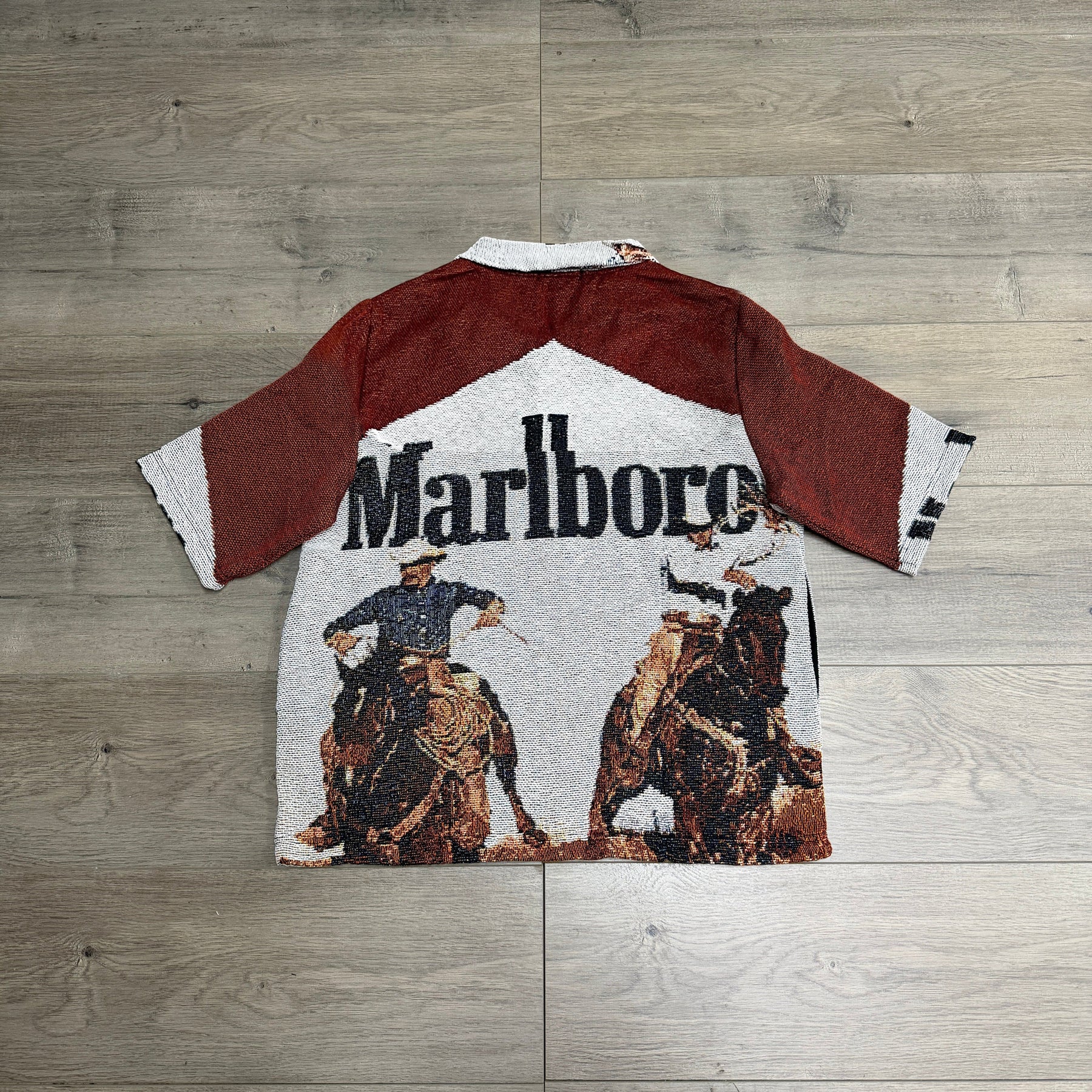 MARLB TAPESTRY TEE