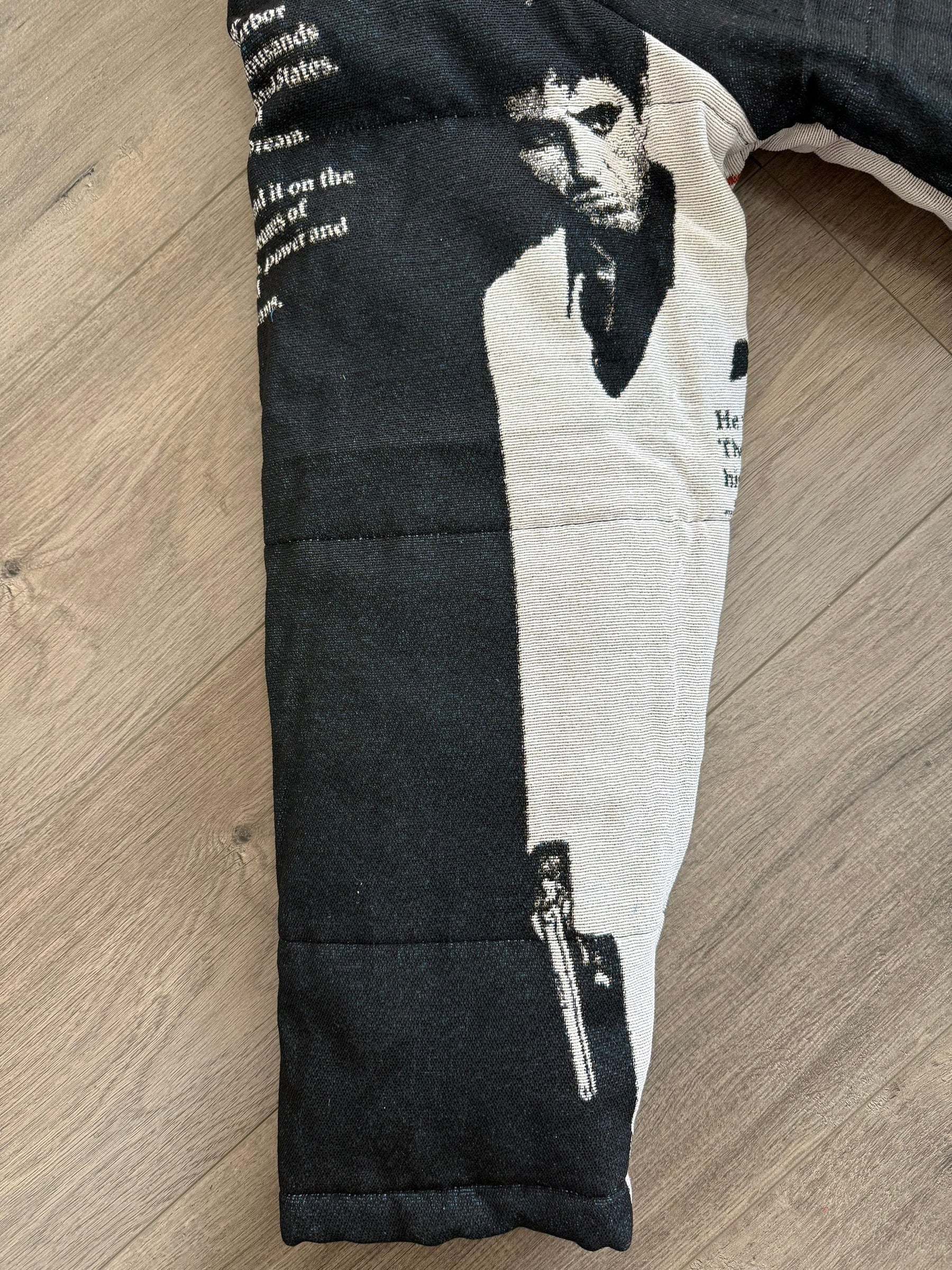 SCARFACE TAPESTRY COAT