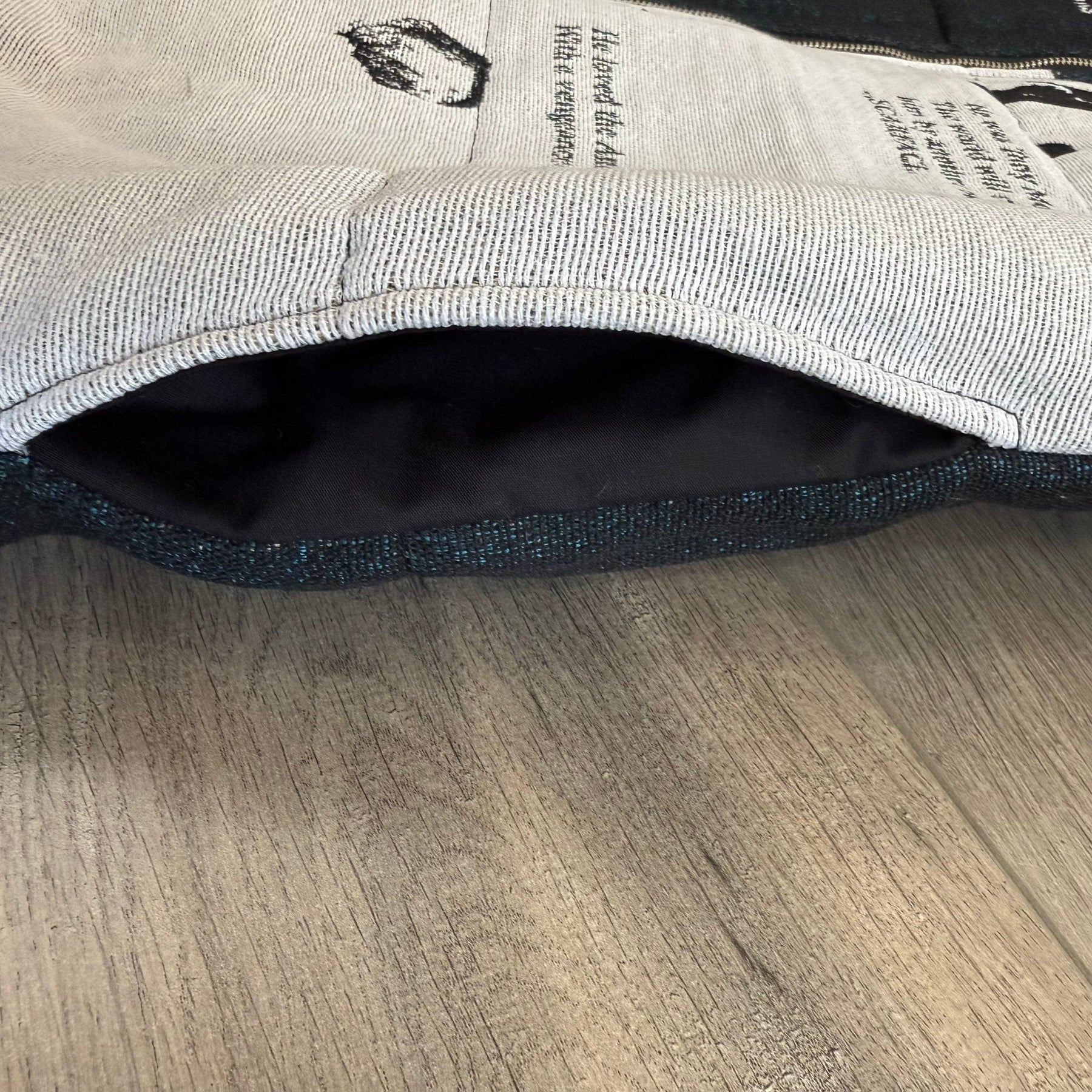 SCARFACE TAPESTRY COAT