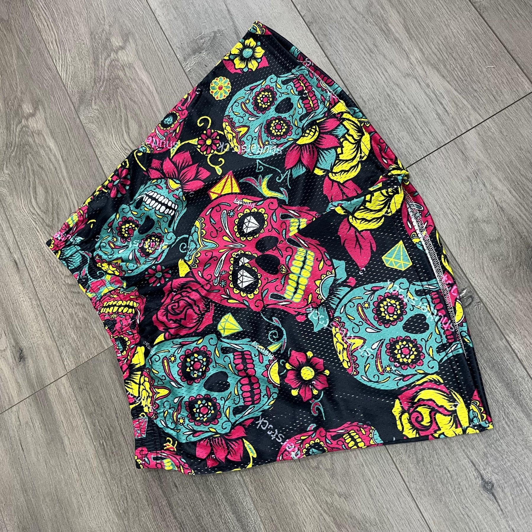 RDMCLOTHINGART tapestry hoodie COLORFUL SKULL MESH SHORTS-8694