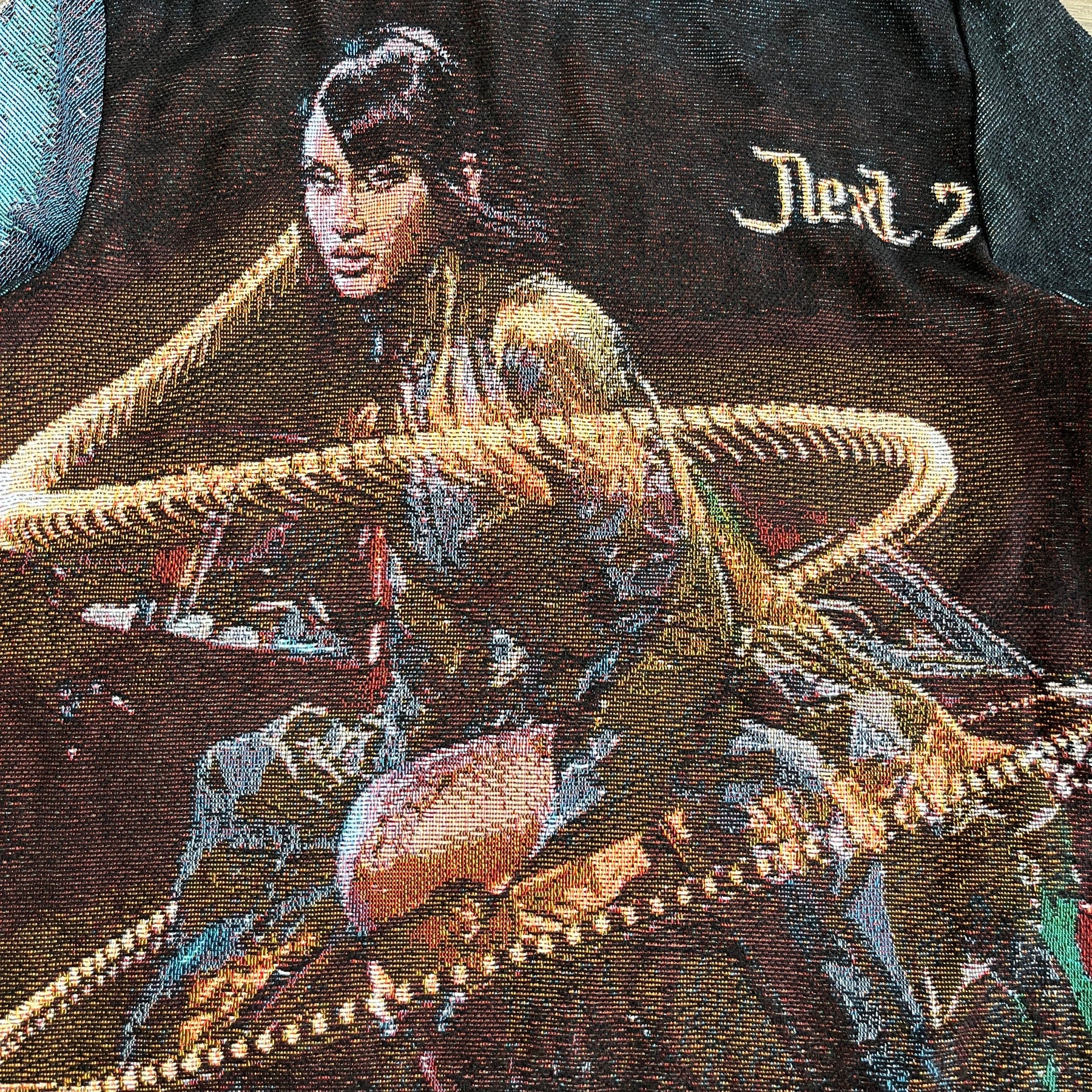 KEHLANI TAPESTRY TEE